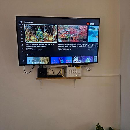 Vibe Studio Apartment Тирана Екстериор снимка