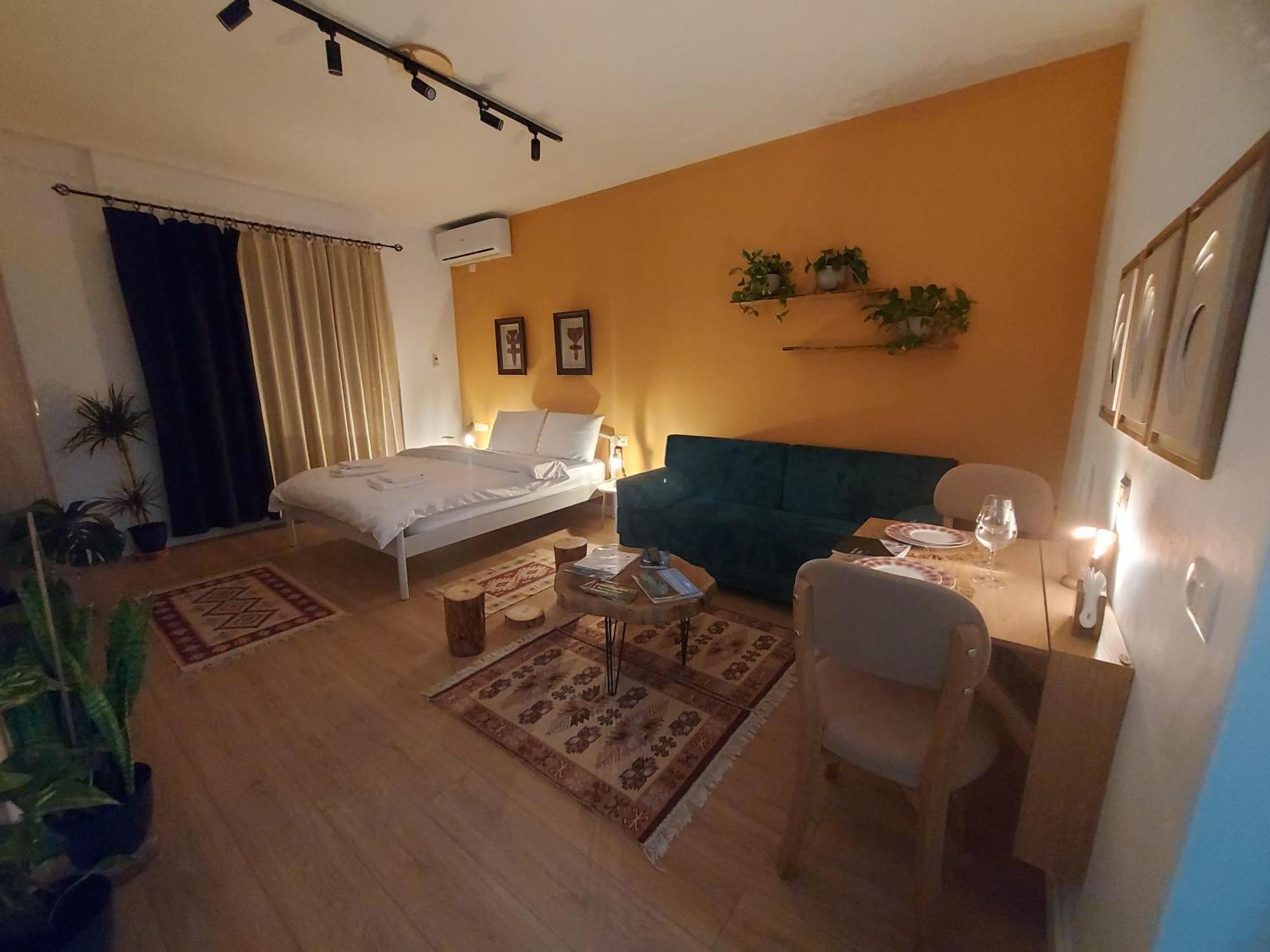 Vibe Studio Apartment Тирана Екстериор снимка